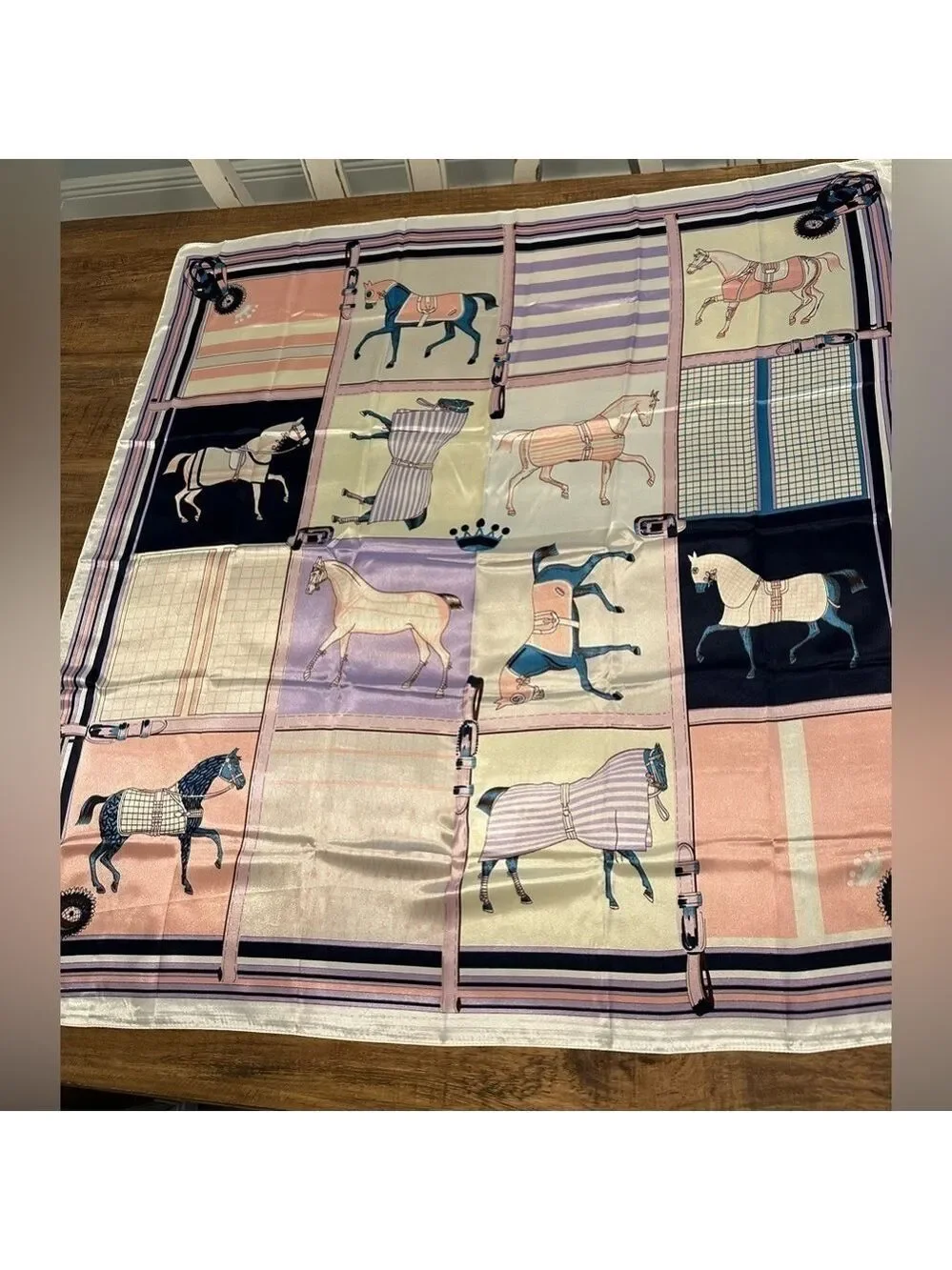 Square Scarf - Luxury Horse Novelty Print on 100% Satin Feeling Polyester NWOT